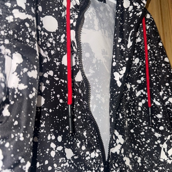 Carbon Monochrome Splatter Jacket with Red Accents - Picture 2 of 4
